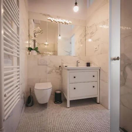Apartment Ab - Filip *